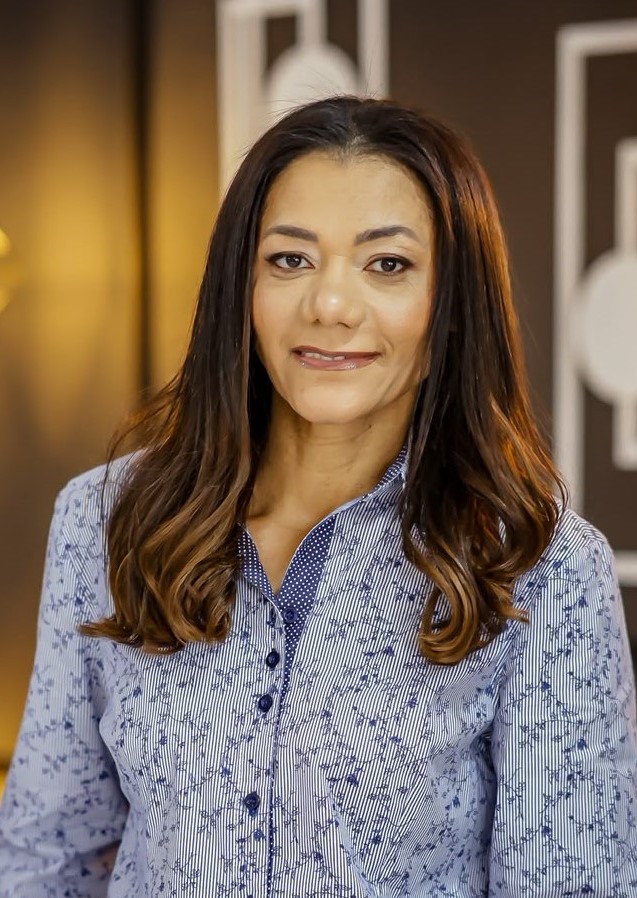 Dra. Carlos Eduardo